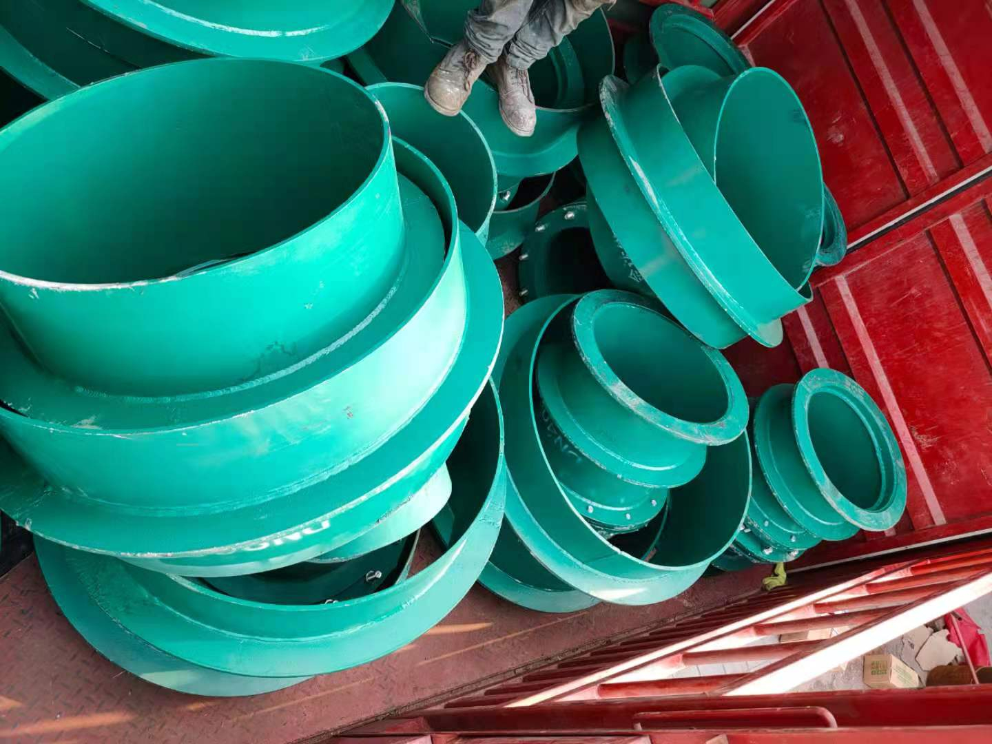 國(guó)標(biāo)鋼制剛性防水套管內(nèi)外表面防腐處理